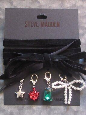 NWOT Steve Madden Black Velvet Shoe Laces with 4 gold charms